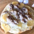 あねこちゃん's cooksnap of when they made ホワイトソースとピザソースでピザの具☆.