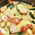 ♡toshi♡'s cooksnap of when they made ズッキーニとチキンのトマトチーズ焼き.