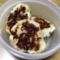 moon10's cooksnap of when they made お弁当にも！フワッとはんぺんハンバーグ.