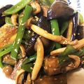 ピオーネ◍•㉦•◍'s cooksnap of when they made 簡単 ナスとピーマンのごま炒め.