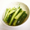 お腹いっぱい＠'s cooksnap of when they made 簡単！中華風きゅうりの浅漬け.