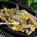 putimiko's cooksnap of when they made ごぼうとベーコーンチーズでおつまみおかず.