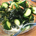 lucey☆girl's cooksnap of when they made 桜えびとキュウリの酢の物.