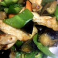 オハナ17's cooksnap of when they made ごま香る♪夏野菜と鶏肉の中華炒め.