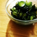 セビル's cooksnap of when they made 胡瓜とわかめの酢の物(かか和え)妊娠中☆.