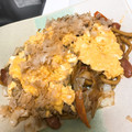 しんあやはる's cooksnap of when they made チーズとろ～りふわふわ卵の焼きうどん.