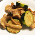 AsukA1025's cooksnap of when they made ズッキーニと豚肉のオイマヨ炒め！.