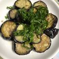 うさっちん's cooksnap of when they made 厚切りなすの塩麹ガーリックステーキ.