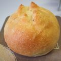 R・Daneel's cooksnap of when they made カルボナーラ丸パン（チーズ・ベーコン）.