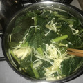 euekofes's cooksnap of when they made つるむらさきとえのきの味噌汁.