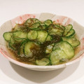 まんまるまうちゃん's cooksnap of when they made 簡単！きゅうりともずくの酢の物.
