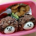 nono8008's cooksnap of when they made 赤飯で＊キャラ弁おにぎり.