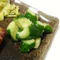 satokohime's cooksnap of when they made 【簡単】博多胡瓜のたたき・ゴマ和え　.