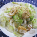 miyuki12's cooksnap of when they made キャベツとちくわのゴマ酢和え.