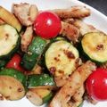 skunki's cooksnap of when they made 豚肉とズッキーニの粒マスタード炒め.