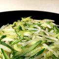 めぐまるママりんぼう's cooksnap of when they made ピリ辛 胡瓜とモヤシのごま油炒め.