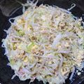 モモファム's cooksnap of when they made もやしとキャベツのマヨ炒め.
