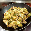 ガイコツ大学生's cooksnap of when they made 鶏もも&長ネギ&切り餅の炒め物.