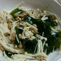 hozunyam's cooksnap of when they made 簡単アレンジ♪納豆withワカメ＆エノキ.