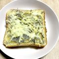 クックたけちゃん's cooksnap of when they made 朝食に♪しらすチーズトースト☆.