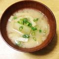 ちぃちゃん31513's cooksnap of when they made スイカの皮でお味噌汁！？家計救済レシピ.