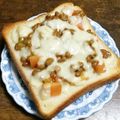 こげ岡's cooksnap of when they made 簡単☆納豆トマトチーズのトースト.