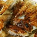ひぃたろぉ～♪'s cooksnap of when they made ヘルシーな玉ねぎ入り焼き餃子！.