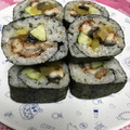 クックHAL1PS☆'s cooksnap of when they made 鰻＆たくあんの細巻き寿司.