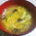 屋寿司's cooksnap of when they made 千切り生姜が美味しい茄子と茗荷のお味噌汁.