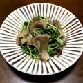 JUЯI's cooksnap of when they made 【免疫力UP!】舞茸と豆苗のお浸し.