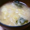ﾋﾟﾛﾐ♡'s cooksnap of when they made お味噌汁★春キャベツとわかめのお味噌汁.