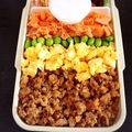 tkctkc02's cooksnap of when they made ♡鶏そぼろの二色丼♡.