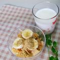 クックI7I5L1☆'s cooksnap of when they made 朝食に◎バナナきな粉コーンフレーク.