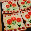 oninopantu's cooksnap of when they made 朝から簡単カワイイ＊＊＊ お花トースト.