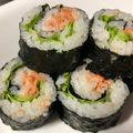 四児のハハ's cooksnap of when they made サーモンの変わり細巻き（サラダ巻き風）.