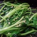 ふぁんたにゃん's cooksnap of when they made 三つ葉の胡麻炒め.