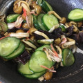ばもん's cooksnap of when they made お手軽！なめこときゅうりの酢の物.