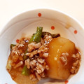 ★★トラ猫★★'s cooksnap of when they made 大根と厚揚げの煮物 挽き肉あんかけ.
