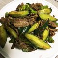 68歳パパ爺's cooksnap of when they made 豚肉ときゅうりのピリ辛炒め.