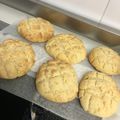 クック9SYKIJ☆'s cooksnap of when they made ホットケーキミックスで簡単メロンパン.