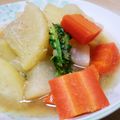 ハロゲン's cooksnap of when they made 【人参】大根とにんじんの胡麻味噌煮.