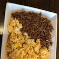 Sun Flover's cooksnap of when they made 肉そぼろと卵そぼろの二色丼.