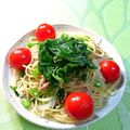 カルン's cooksnap of when they made つるむらさきとシーチキンワンポットパスタ.