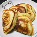 yu01flower's cooksnap of when they made 簡単もちもちホットケーキ♡卵なし牛乳なし.