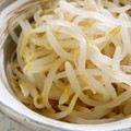 もっさん15's cooksnap of when they made レンジで簡単！もやしのほんだしレモン和え.