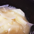 arisa915's cooksnap of when they made とろあま✿玉ねぎとじゃがいものお味噌汁.