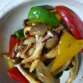 momoco's cooksnap of when they made ピーマンとしめじのおかか醤油炒め♪.
