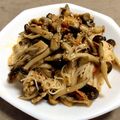 キリジャンまろ's cooksnap of when they made ゴマだれで食べるピリ辛キノコそうめん.