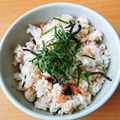 うさかめチャン's cooksnap of when they made 塩鮭と塩昆布で☆安い・簡単まぜご飯.