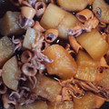ゆぅ❤'s cooksnap of when they made 『♦イカと大根の煮物♦』.